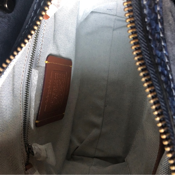 💎 Gorgeous Coach Snakeskin Metallic Rogue 25 - Picture 9 of 13